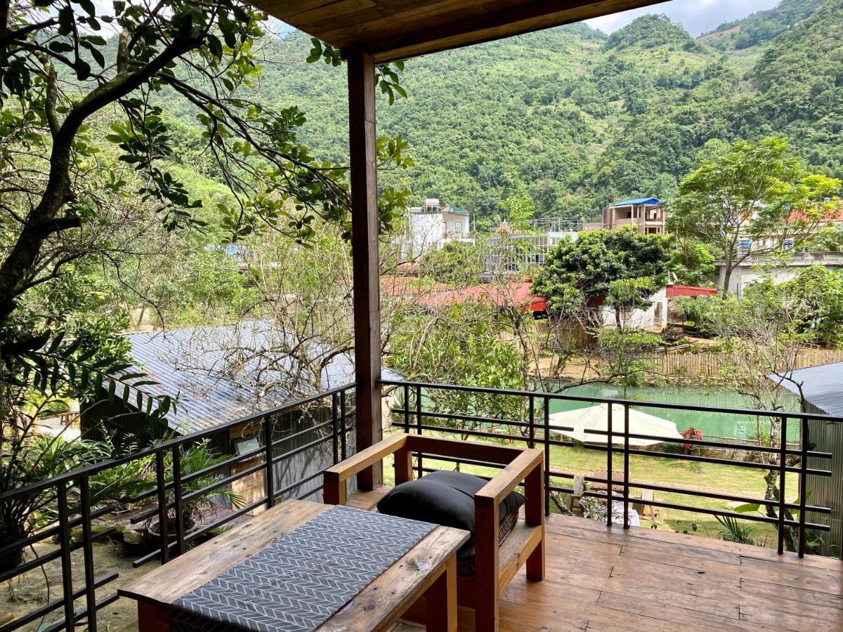 House By Lake Hotel Moc Chau Eksteriør billede